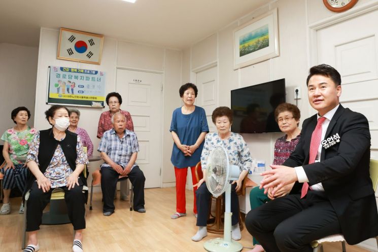 도봉구, 장마 끝 폭염 대비 선제적 냉방비 지원