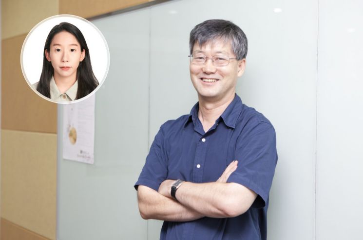 제1 저자 유은진 연구원(왼쪽), 권혁무 교수.