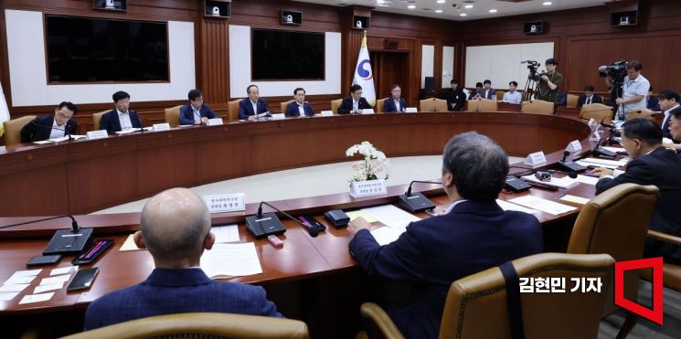 [포토] 소재·부품·장비 경쟁력강화위원회