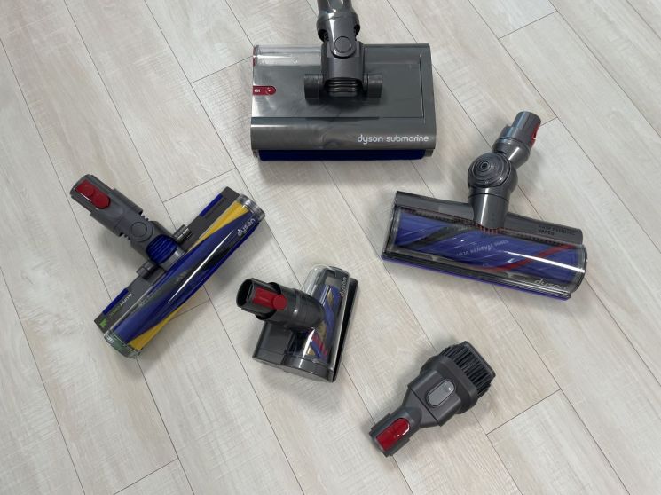 [Mania] Dyson Cordless Vacuum Cleaners Excel at 'Mopping' Too