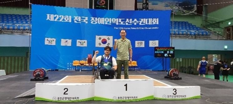 전남 대표 박병학, 전국 장애인 역도 대회 ‘종합 1위’ 쾌거