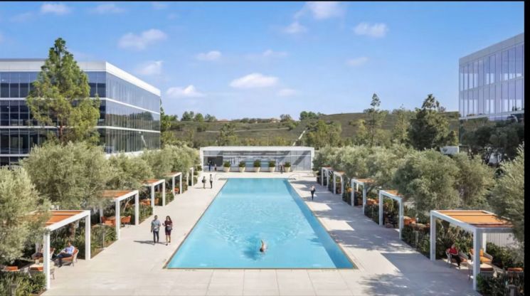 애플 무선 반도체 연구소가 입주할 캘리포니아주 어바인 소재 건물.