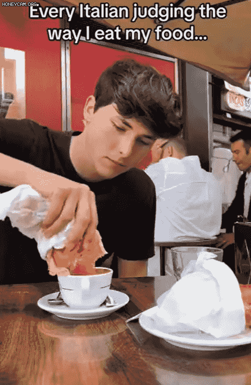 피자에 케첩, 파스타 가위로 '싹둑'하자 "나가!"…'이탈리아인 열받게 하기' 화제