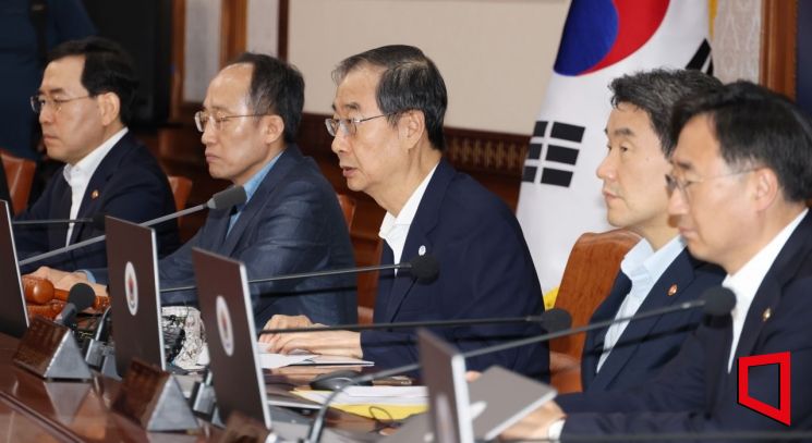 韓총리 “잼버리 예비비 즉각 집행..온열 예방·위생·의료 전폭 지원”