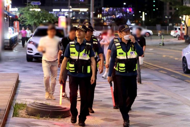 "모자 쓴 사람 보면 긴장" 범죄 예고 이어지자 불안 확산