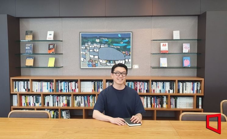 [금융人사이드]"펫커뮤니티도 결국 사람들 얘기…'재밌는' 공간 만들었죠"