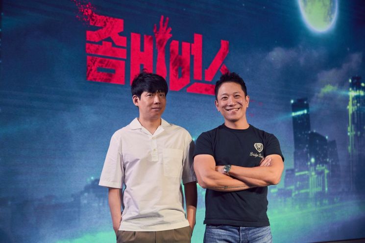 左为Park Jinkyung总监，右为Moon Sangdon导演。图片由Netflix提供