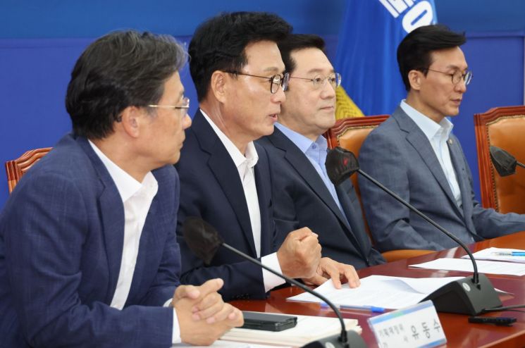 14일 국회에서 열린 더불어민주당 조세재정개혁특별위원회 제1차 회의에서 박광온 원내대표가 발언하고 있다. 사진제공=연합뉴스