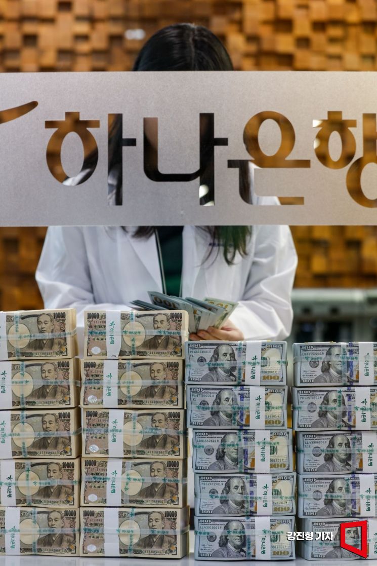 KB·하나은행도 홍콩H지수 ELS 판매 잠정 중단 - 아시아경제