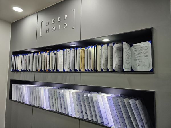 딥노이드가 획득한 특허들. 사진=유현석 기자