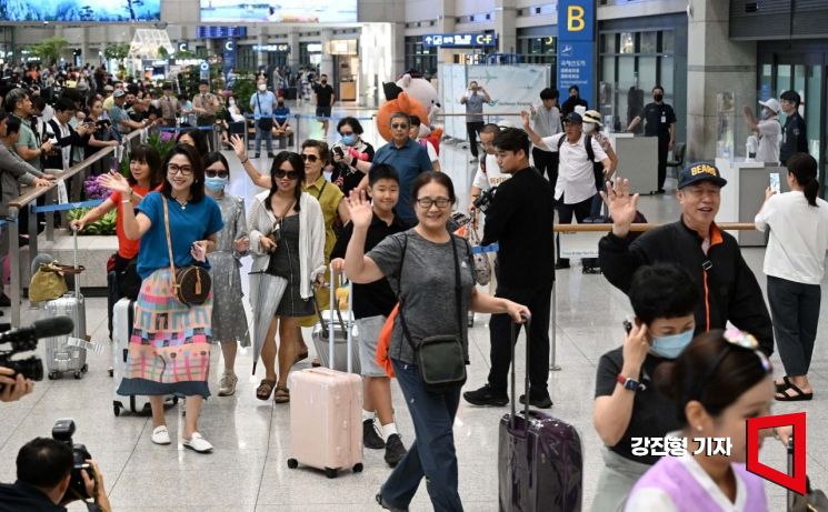 "中관광객 유치로 내수 진작"..단체 비자수수료 면제