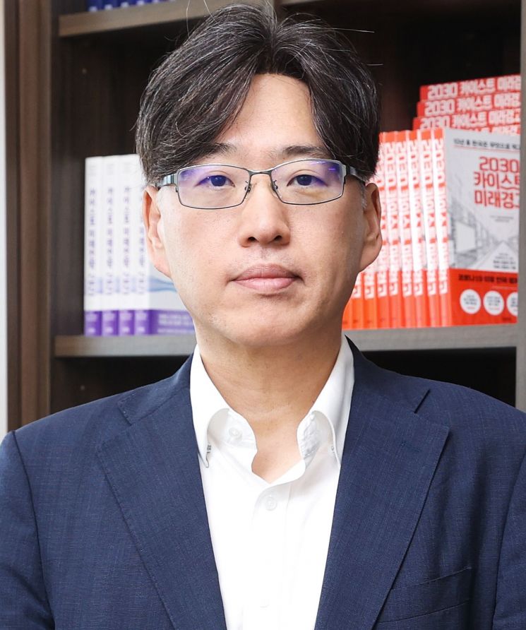 서용석 한국과학기술원(KAIST) 교수 겸 문술미래전략대학원 센터장