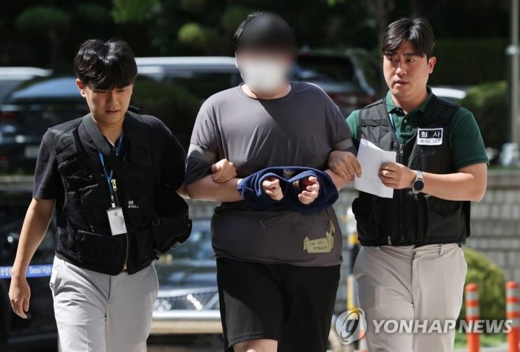 검찰, '당근마켓'에 혜화역 흉기난동 예고글 올린 중국인 구속기소