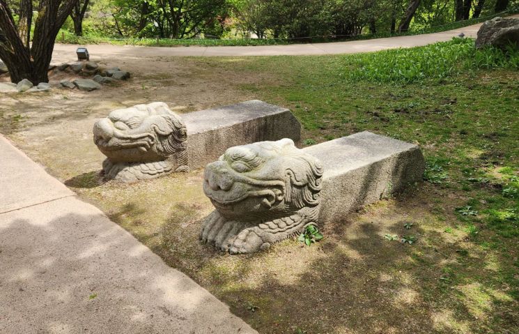 궁궐과 백성 연결한 월대, 100년 만에 옛 모습 그대로