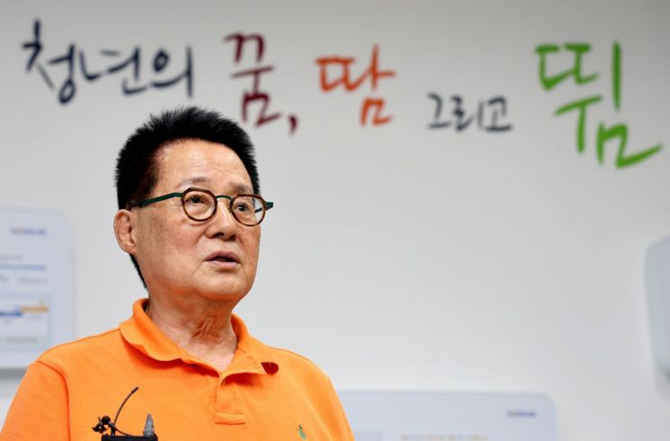 박지원 "김남국 제명했어야…이재명 지시설? 내부 총질"