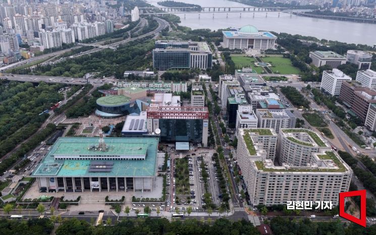 국내 기업 절반 "내년 긴축경영"…확대경영은 22%뿐