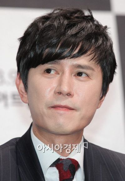 배우 겸 가수 김민종씨.