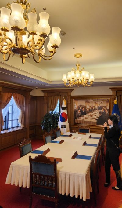 [르포]한은 화폐박물관에는 8600만원짜리 벤치가 있다?