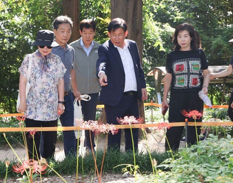 폭염 가고 '천고마비' 축제 시즌...서울 ‘북축제’  '음식축제' '상사화 축제' 등 개최