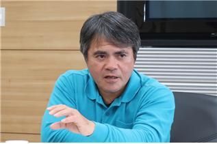 본상 수상자 '메도루마 슌'