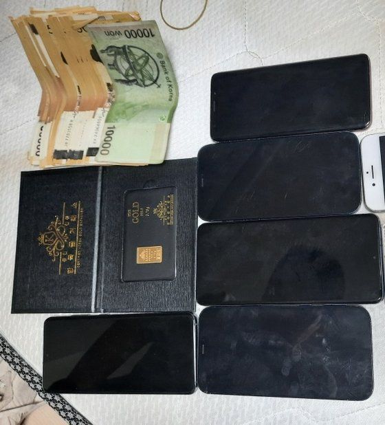 "안 갚으면 나체 합성사진 뿌린다"…4000% 이자 뜯어낸 사채꾼들