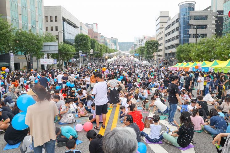 12만명과 함께 반포대로 음악으로 달군 ‘서리풀페스티벌’ 성료 