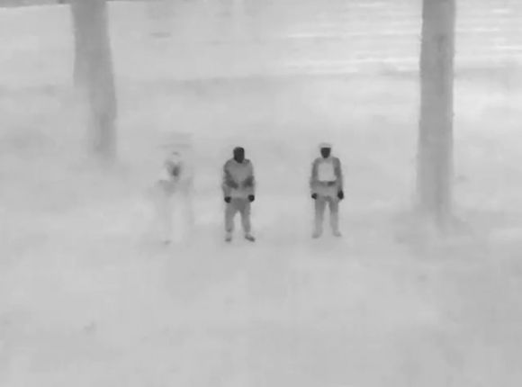미하일로 페도로프 우크라이나 부총리는 러시아군의 열화상 추적을 피할 ‘투명 망토’를 개발했다고 밝혔다. [이미지출처=페도로프 SNS]