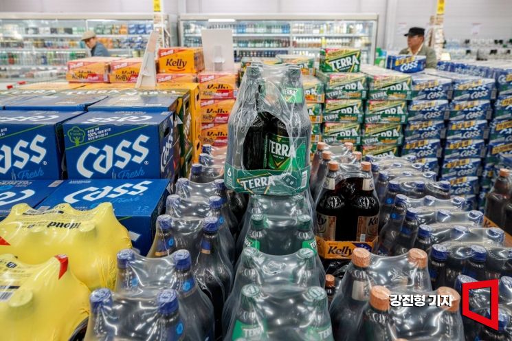 [비酒류 시대]②조정 끝난 맥주…'선택의 경쟁' 시작됐다