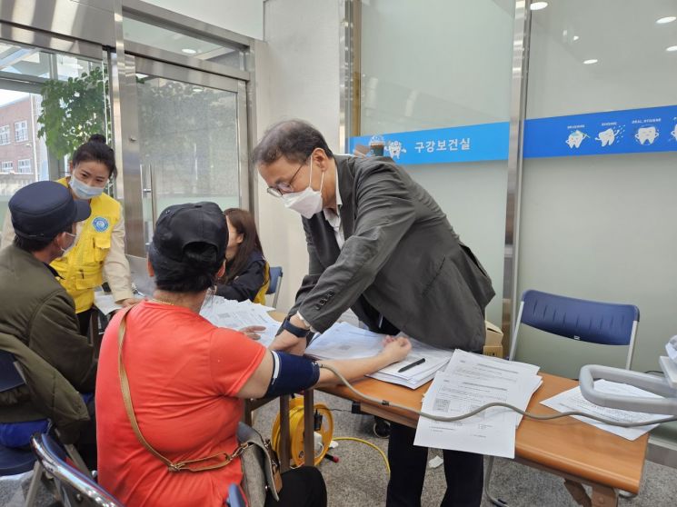 전남대병원, 광주지역 거주 이주민 대상 무료 건강검진