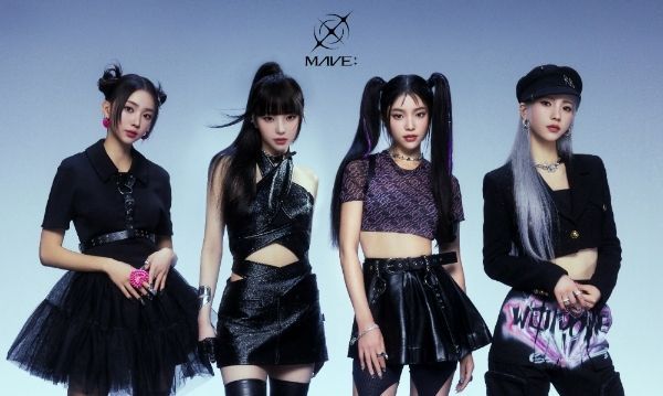 ‘연수입 25억’ 외신도 주목한 한국의 가상 인플루언서 정체는?