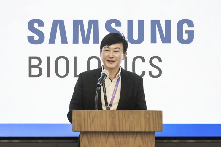 존림 삼성바이오로직스 대표가 17일 인천 송도 사옥에서 개최된 '5공장 프로젝트 설명회'에서 인사말을 하고 있다. [사진제공=삼성바이오로직스]