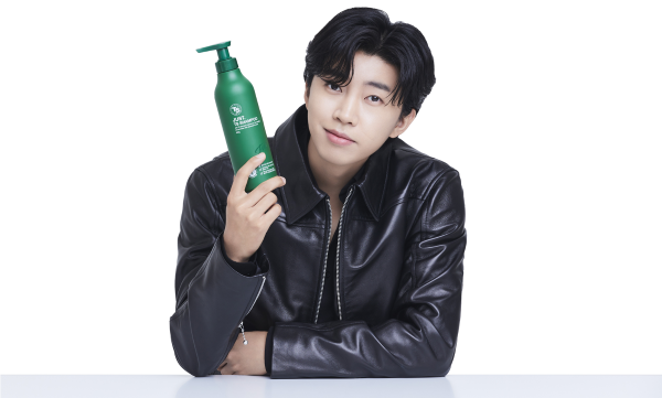 롯데홈쇼핑, TS샴푸 판매 방송서 임영웅 굿즈 증정