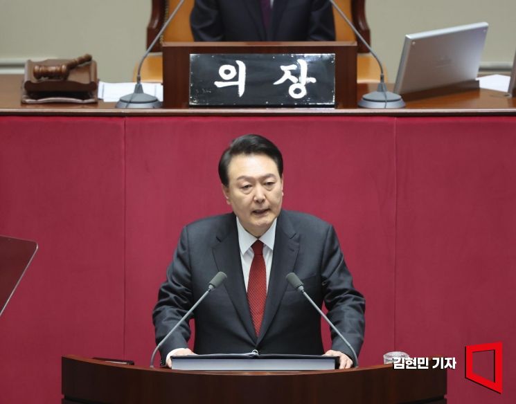 법무부, '尹검찰총장 징계 취소' 판결에 상고 않기로… '추미애 위법 관여' 등 2심 판단 수용