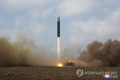 북한이 2022년 11월 18일 시험발사한 대륙간탄도미사일 화성-17형 [이미지출처=연합뉴스]