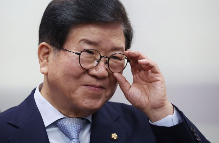 '민주당 6선' 박병석, 총선 불출마…"역할 내려놓을 때"