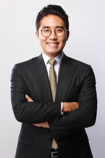 "K-뷰티 3세대 성공 핵심은 脫중국"…뷰티업계 하이브 꿈꾼다