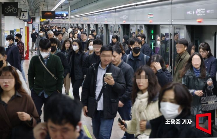 서울지하철 노조 내일부터 '준법운행'…출퇴근길 혼잡 우려