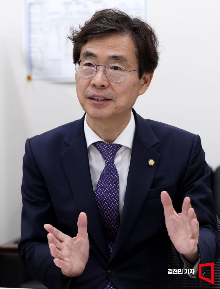 ‘차출설’ 부산 5선 조경태 의원, “지역구 지키겠다” 출사표