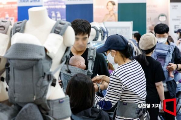 엄마아빠 허리가 휜다…'유아용품' 물가 고공행진