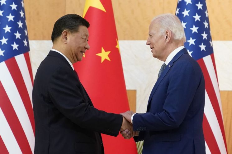 시진핑 중국 국가주석(사진 왼쪽)과 조 바이든 미국 대통령 [이미지출처=AP연합뉴스]