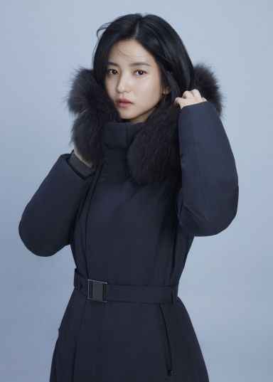 코오롱스포츠가 업그레이드해 출시한 프리미엄 다운 안타티카 모델컷[사진제공=코오롱FnC]