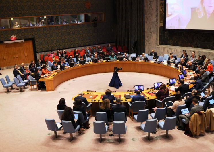 유엔 안보리 긴급회의…北 군사정찰위성 발사 공식 논의