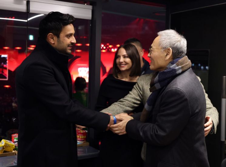 수익구조 없는 LCK구단, 라이엇게임즈코리아는 본사에 2000억 송금