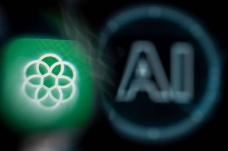 "中, AI로 2030년 일자리 절반 자동화"