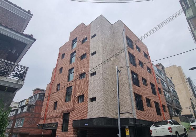 "공급절벽 막자" 국토부, 매입임대주택 12만호 계획…건설사 세제 지원  