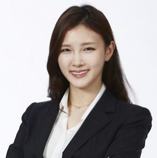 '최태원 장녀' 최윤정, 경영수업 시작되나…SK 경영전략회의 첫 참석