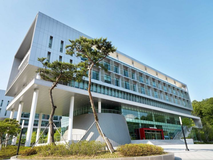 영진전문대 글로벌시스템융합과, 학생 졸업때까지 수업료 50% 감면