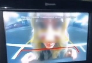 SNS에 '후방 카메라 장난'을 치면 나오는 참여 인증 사진. [사진=X(옛 트위터) 갈무리]