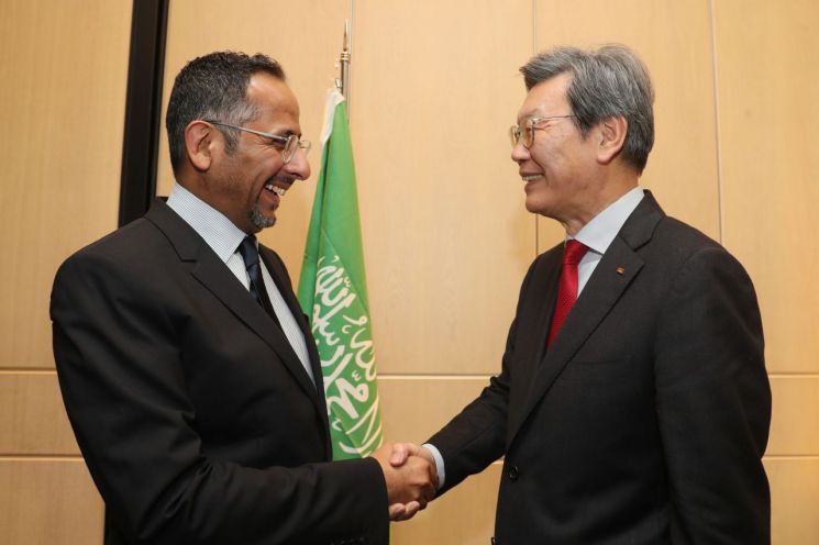 [포토]김창범 한경협 부회장, 사우디 광물자원장관부 면담