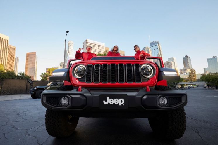Jeep New Wrangler Pre-Order... Base Model Priced in the 60 Million KRW Range